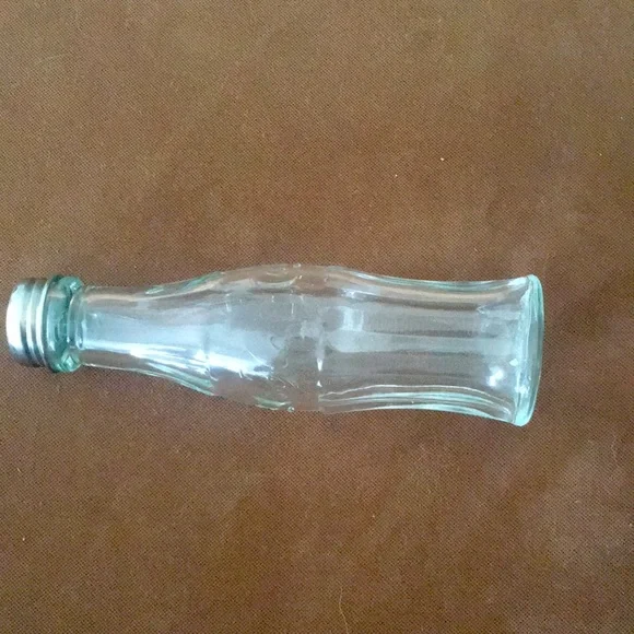 Vintage 1950’S Coca-Cola Glass Bottles SALT & PEPPER SHAKERS - Picture 8 of 9